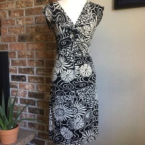 LONDON TIMES black & cream dress.